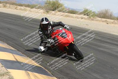 media/May-05-2025-Moto Forza (Mon) [[3c1838c5e5]]/2-B Group/Session 2 (Turn 7 Inside)/
